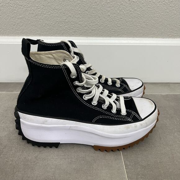 Converse Run Star Hike Hi Women’s 8.5 Black White Gum Bottom Sneaker Shoes - Picture 1 of 5